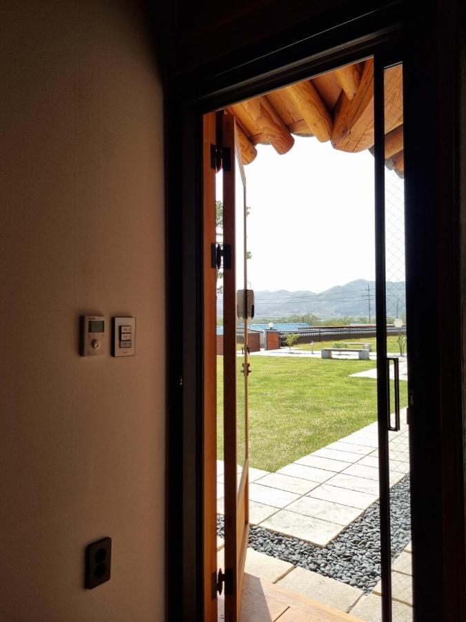 Wonhwaroo Villa Kjongdzsu Kültér fotó